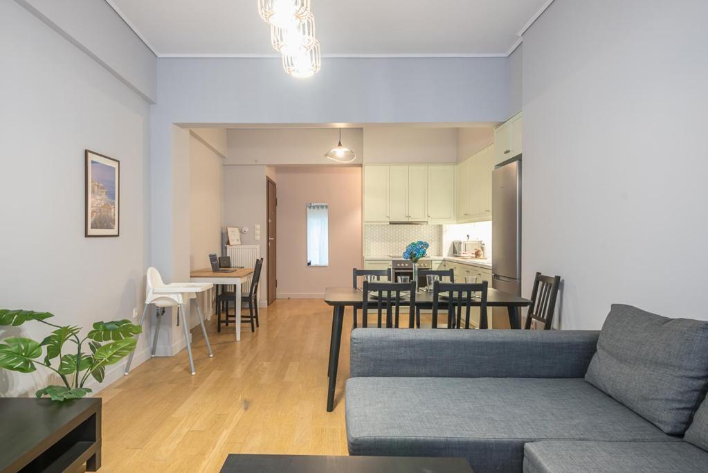 Pame Rentals - 2Bd & 2Ba Home, 4 Min To Acropolis Atenas Exterior foto